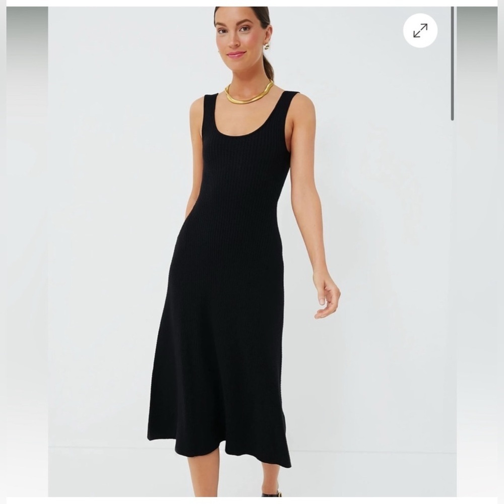 WEWOREWHAT Black Scoop Sweater Midi black Dress size M
